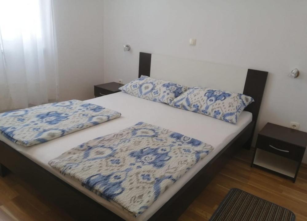 Apartments Ruzmarin Vrsi Exterior photo